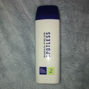 ☀️ Rodan and Fields Spotless ☀️